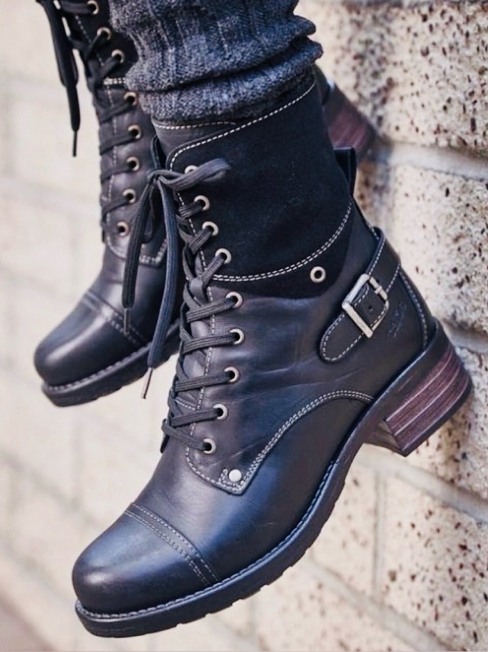 Taos Crave Black Leather Heeled Rustic Lace Up Boots Size 5 5.5 Eur 36